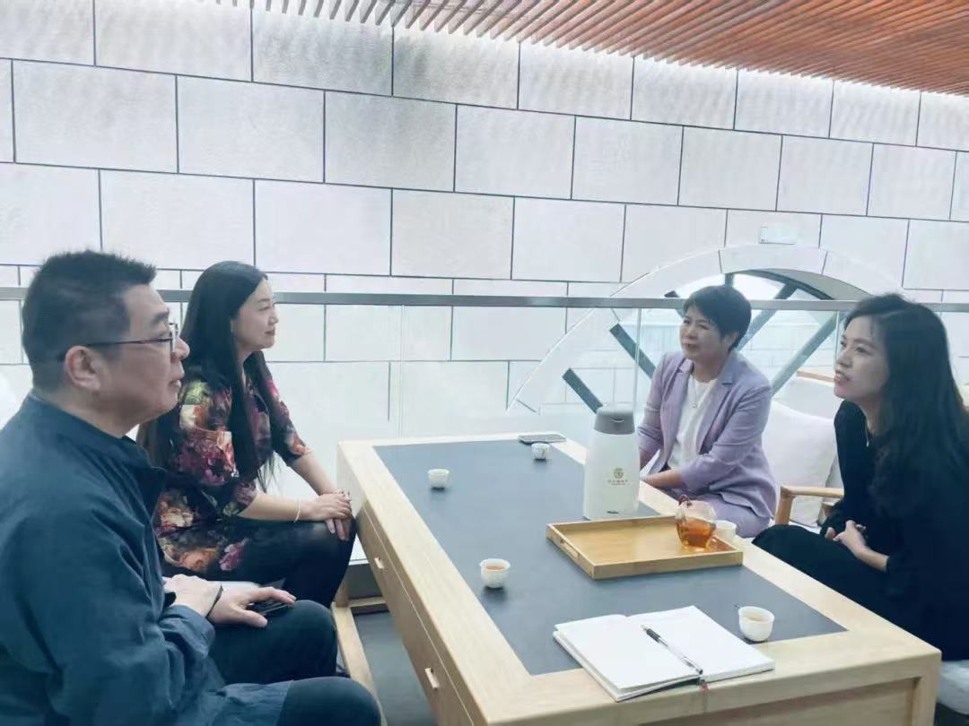 便于结合栏目动态与后续阅读